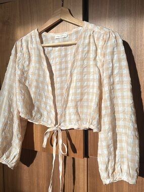 🍑 White & Peach Gingham Ballet Wrap Crop Top
